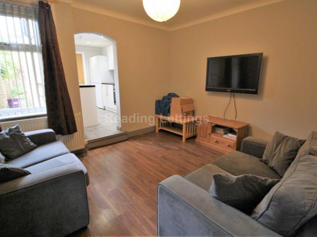 student_apartment for rent in Brighton Road, Reading