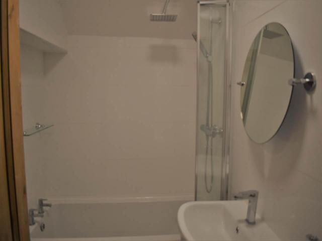 student_apartment for rent in Bruce Street Cathays Cardiff CF24 4PJ