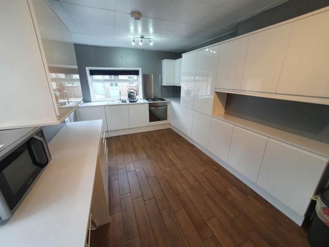 student_apartment for rent in Cathays Terrace Cathays Cardiff CF24 4HU