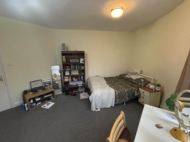 student_apartment for rent in Cathays Terrace Cathays Cardiff CF24 4HW