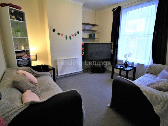 student_apartment for rent in De Beauvoir Road, Reading