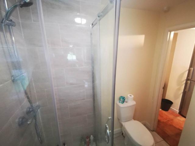 student_apartment for rent in Gordon Road Roath CF24 3AL