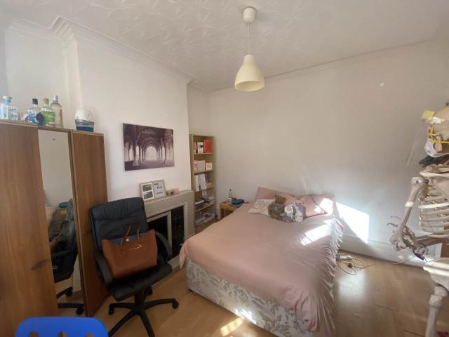 student_apartment for rent in Malefant Street Cathays CF24 4QB