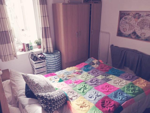 student_apartment for rent in Strathnairn Street Cathays Cardiff CF24 3JN