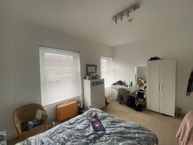 student_apartment for rent in Strathnairn Street Roath CF24 3JL