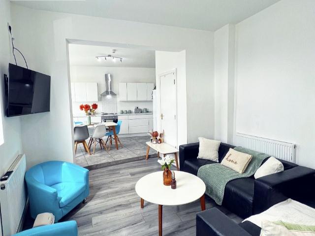 student_apartment in Windsor Street, Liverpool, L8