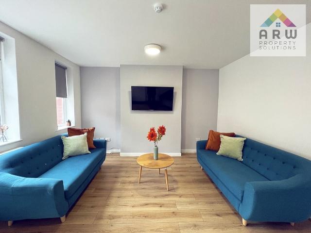 student_apartment in Cadogan Street, Liverpool, L15