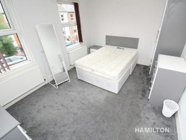 student_apartment in De Beauvoir Road, Reading, RG1