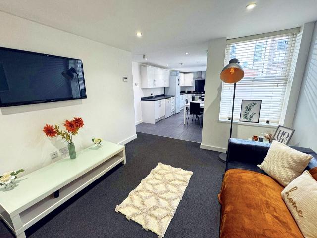 student_apartment in Empress Road, Liverpool, L7