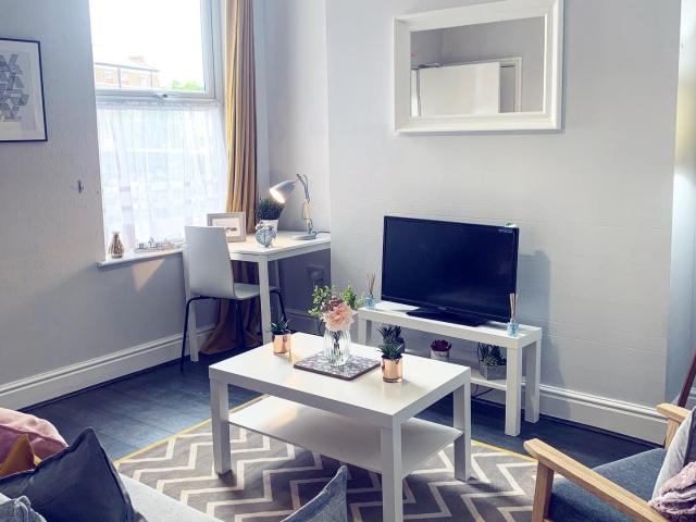 student_apartment in Empress Road, Liverpool, L7