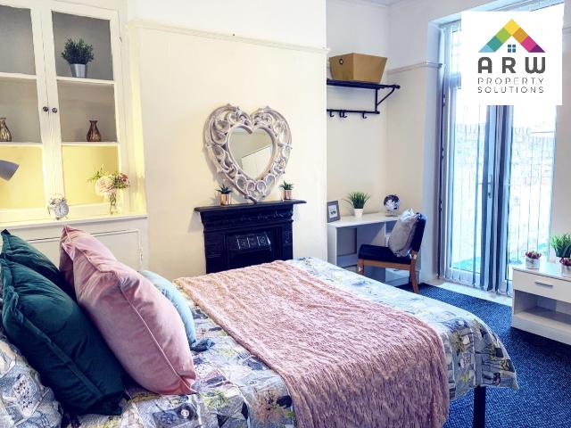 student_apartment in Ferndale Road, Liverpool, L15