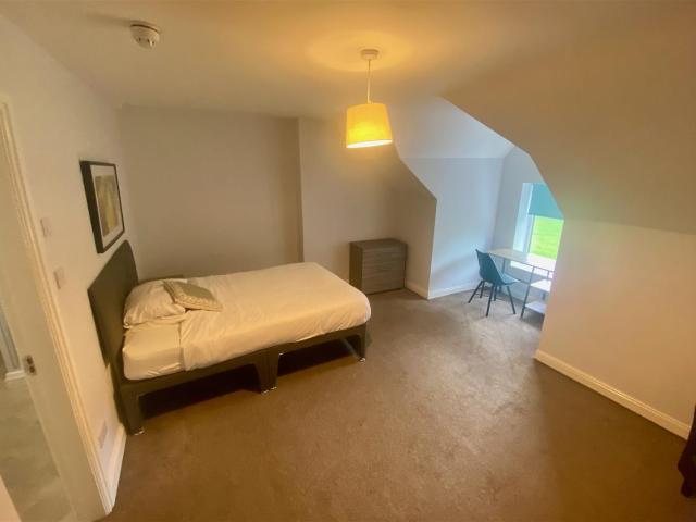 student_apartment in Lower Seedley Road, Salford