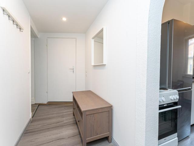 Student friendly single bedroom in well linked Prenzlauer Berg