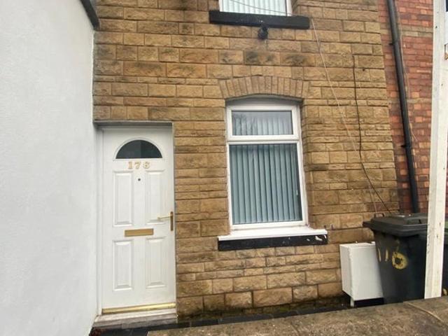Student house near Notts Uni & QMC and Tram