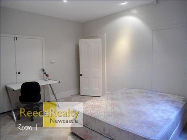 STUDENT HOUSE IN NEWCASTLE CBD