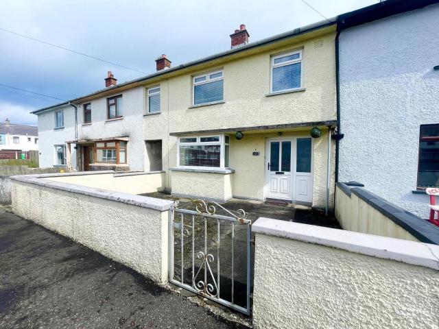 STUDENT LET 2026/27 42 Skerrymor Place Portrush, BT56 8JS