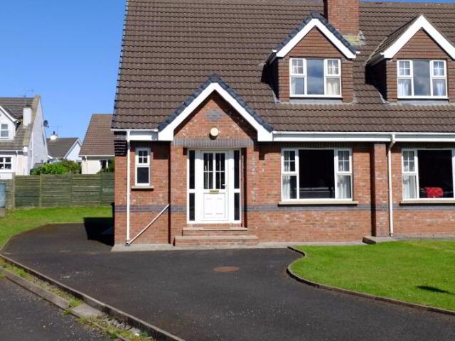STUDENT LET 2027/28 4 Lissadell Grove Portstewart, BT55 7FB