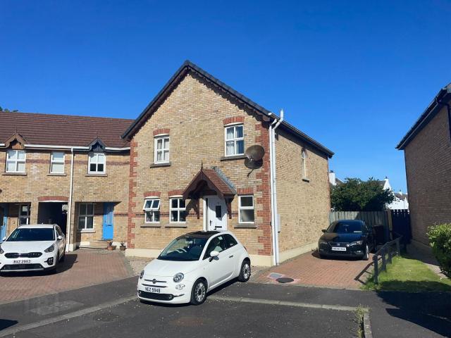 STUDENT LET 2027/28 76 Old Mill Grange Portstewart, BT55 7HX