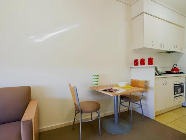 Student Living 570 Lygon, Melbourne