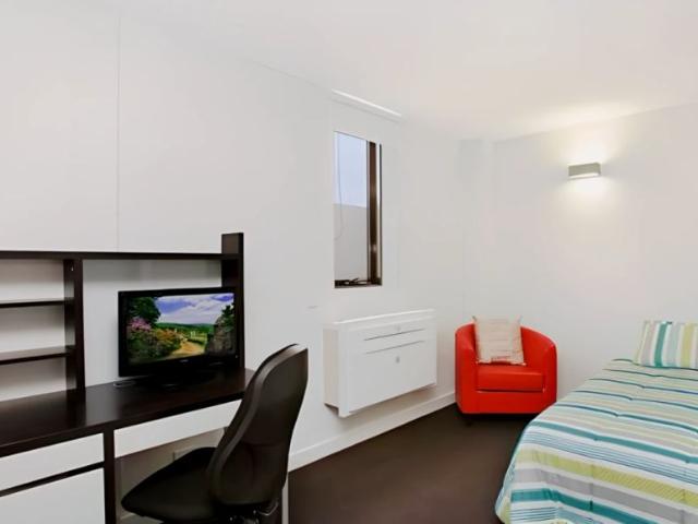 Student Living on Raleigh, Melbourne