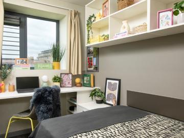 Student Room Available for Rent Uob