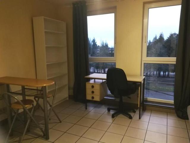 Student studio for rent