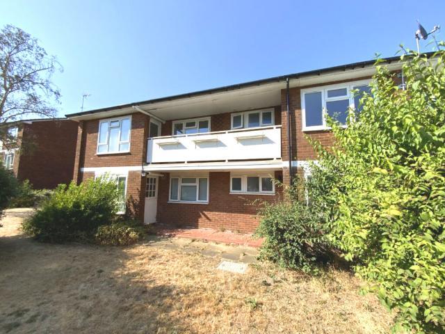 – STUDENT – 4 Dbl Bed Flat – Kingston Anglesea Road, KT1