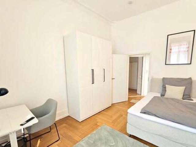 Studentenzimmer 450,00 EUR Kaltmiete, ca.100,00 m²