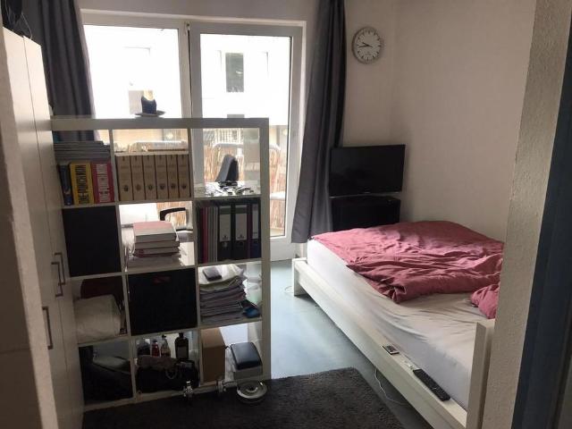 Studenten Apartment mit Singleküche & Balkon