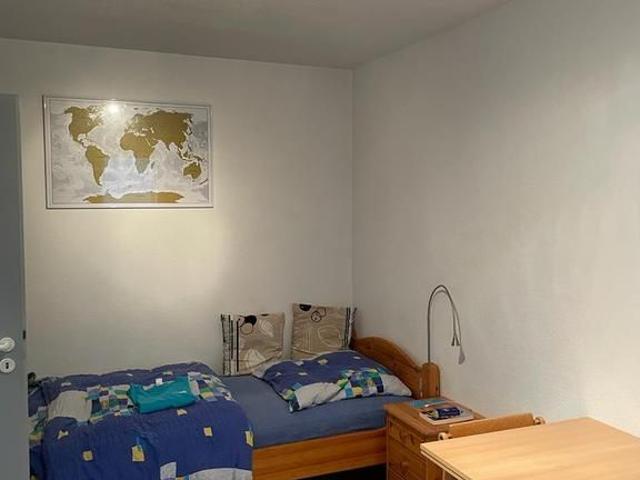 Studenten Apartment mit Singleküche & Balkon