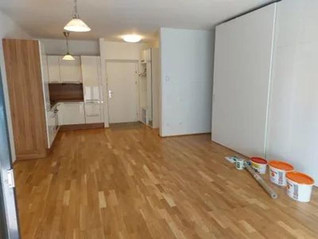 STUDENTEN Aufgepasst, MODERNE 2 ZIMMER WOHNUNG MIT BALKON