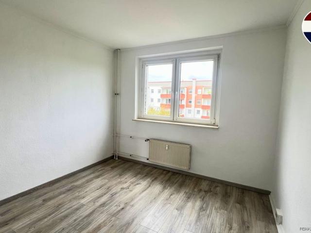 Studenten, Singles oder Berufspendler aufgepasst – 2 Zimmer mit Balkon
