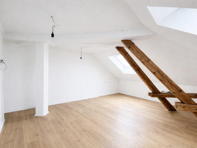 STUDENTEN Wohngemeinschaft – 1 Zimmer in der Frauenstraße / Ulm Mitte – Frauenstraße Parkseite
