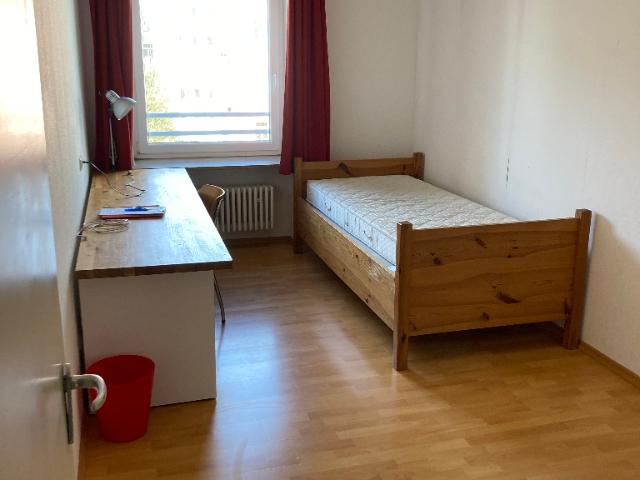 Studenten WG Nähe TUM/LMU