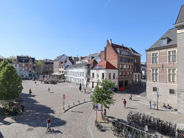 Studentenappartement aan het Kramersplein te Gent