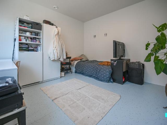Studentenkamer met eigen sanitair in centrum Kortrijk