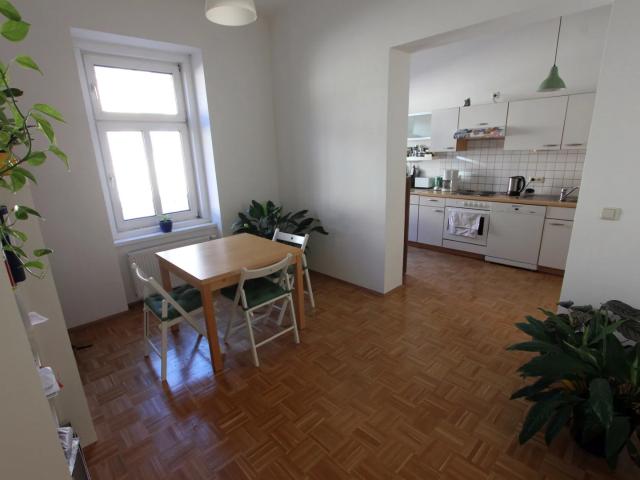 studenten/pärchen aufgepasst: hübsche 2 zimmer wohnung nähe neuer technik!
