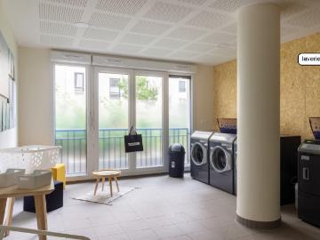Studéa Suresnes: Studio