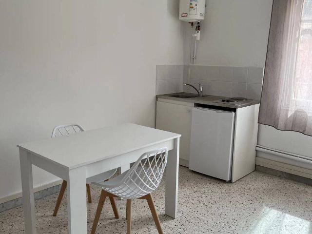 Studette de 20m² avec parking