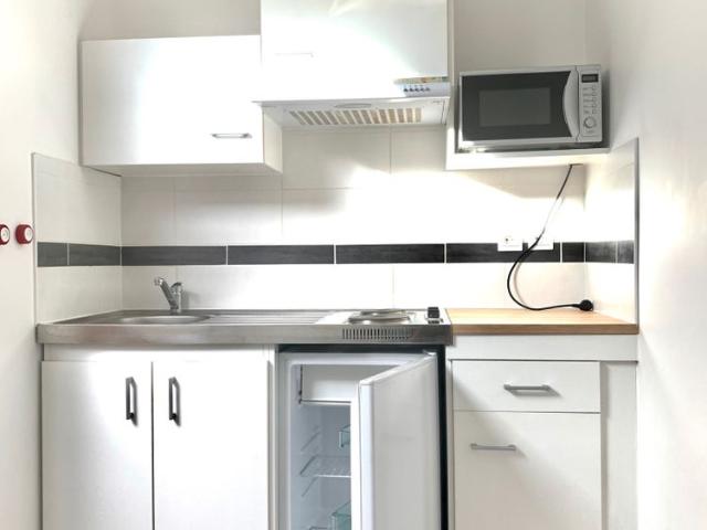 STUDETTE MEUBLEE VILLEJUIF 14m2