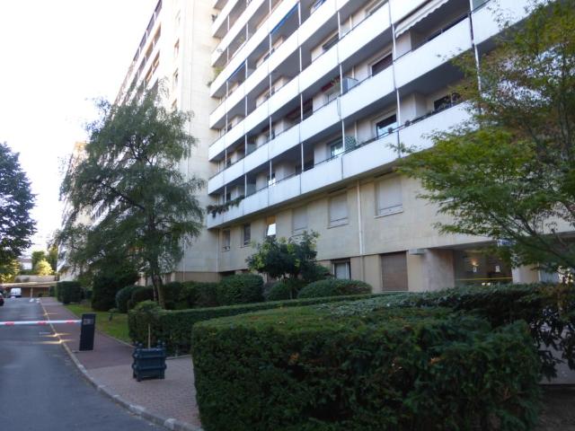 Studette SAINT CLOUD 1 piÃ¨ce s 11.76 m2