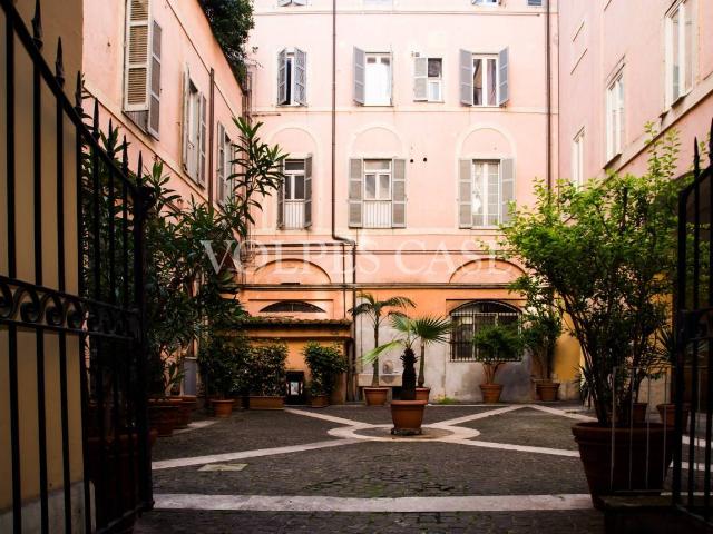 Studio/Ufficio in affitto a Roma in zona Centro Storico Centro Storico.