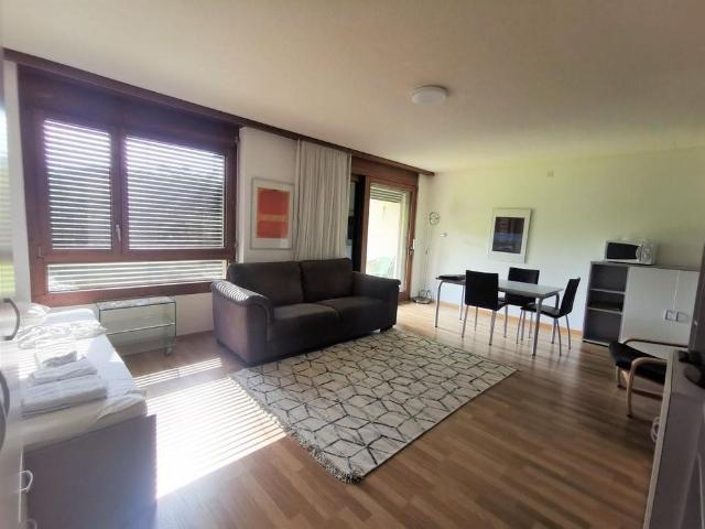 Studiowohnung mit Terrasse
