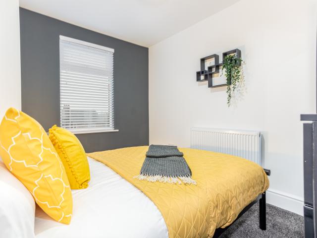 STUDIO 3, 4 THROSTLENEST AVENUE, WIGAN. WN6 7AR