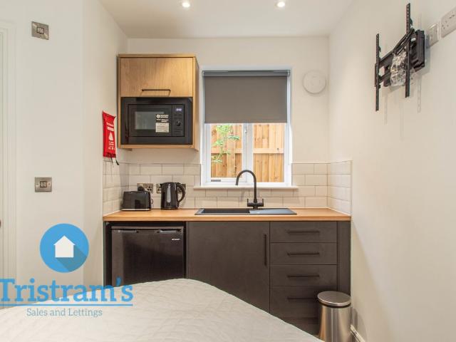 Studio 3, Uttoxeter Old Road, Derby DE1, Studio to rent, £650 pcm | PrimeLocation