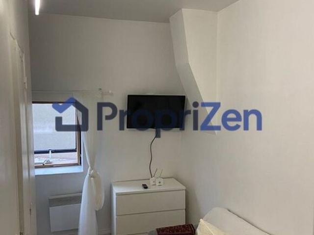 Studio 10 m2 boulevard malesherbes 17e