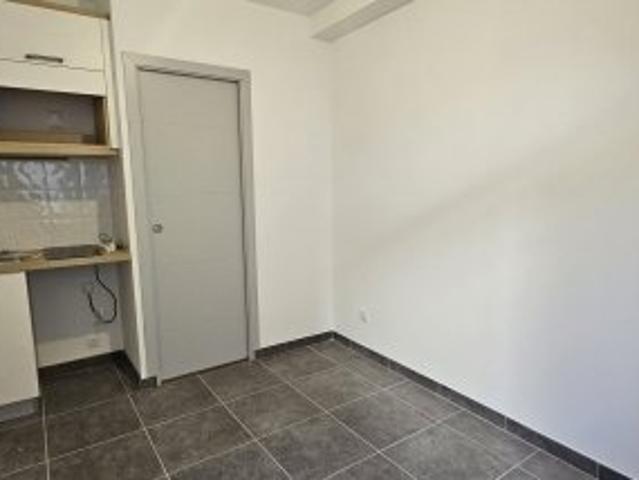 Studio 11 m²
