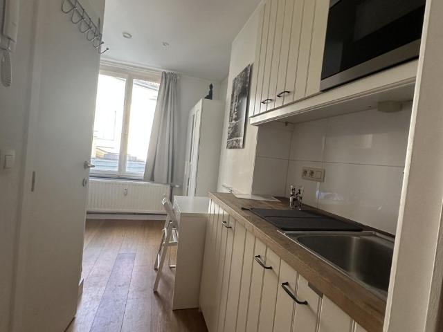 Studio 13 m² Rue Victor Greyson à Ixelles