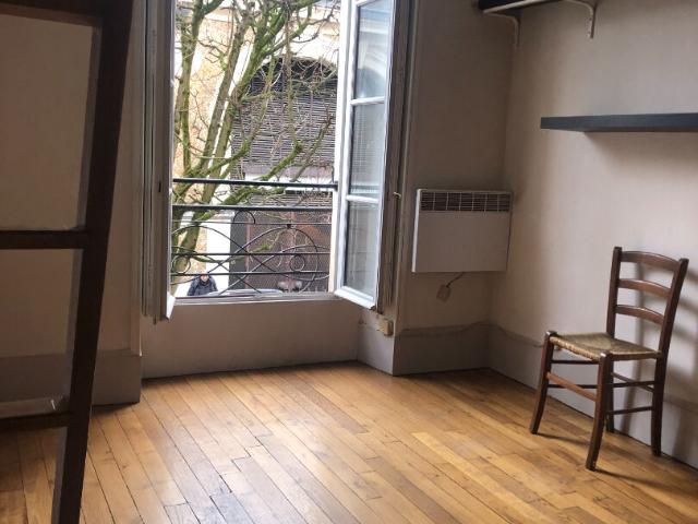 Studio 14 m2 Place du marché, Versailles