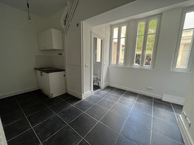 Studio 15 m²